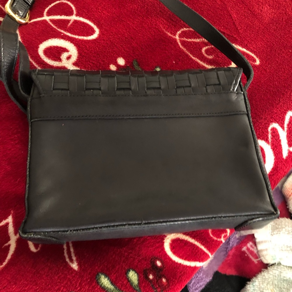 Brazil Genuine Black woven leather purse. Crossbody adjustable strap. - Picture 2 of 9